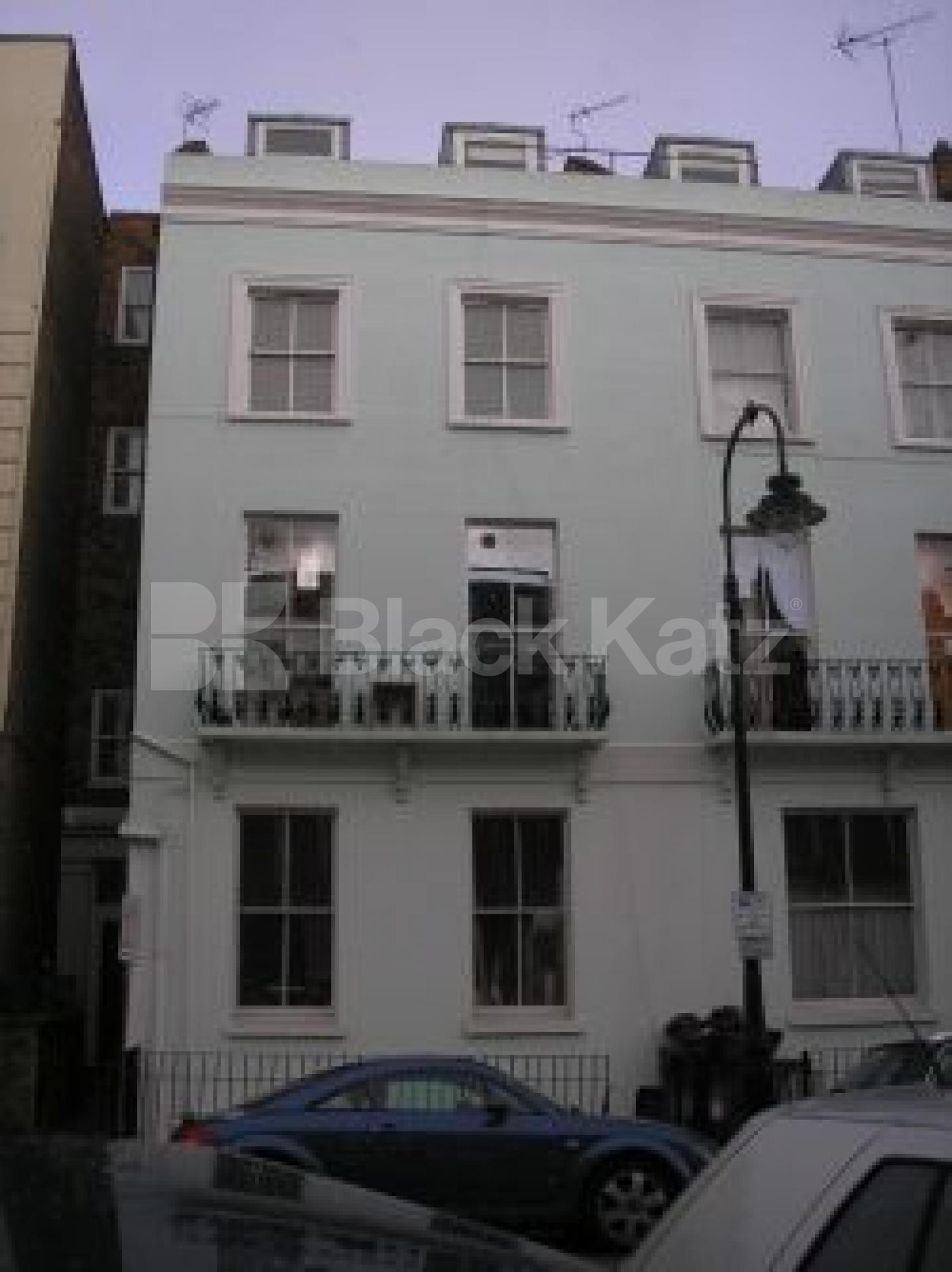 			3 Bedroom, 1 bath, 1 reception Flat			 Gloucester Avenue, REGENTS PARK NW1 nw1